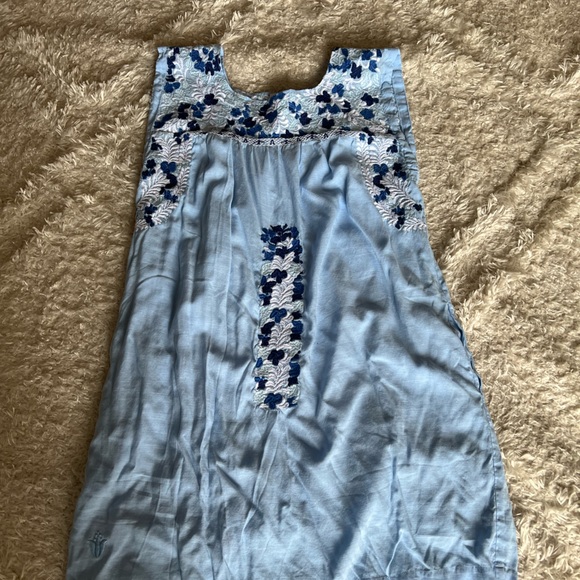 J. Marie Embroidered dress - Picture 2 of 3